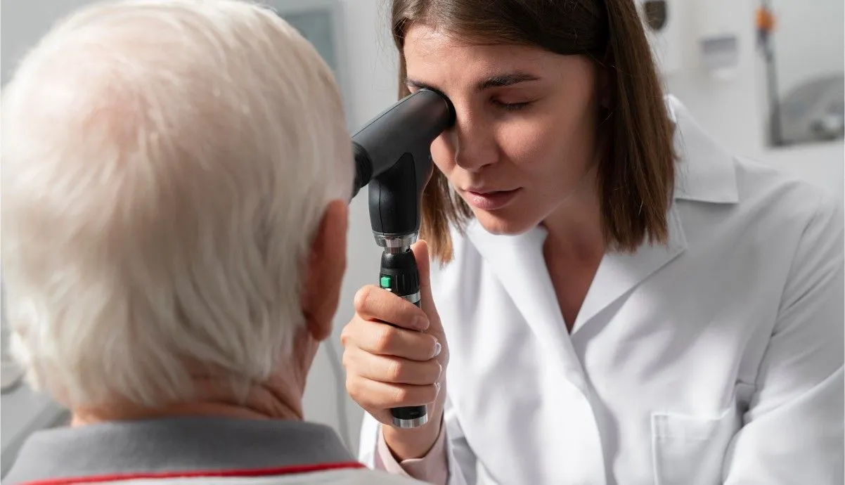 Progression Macular Degeneration