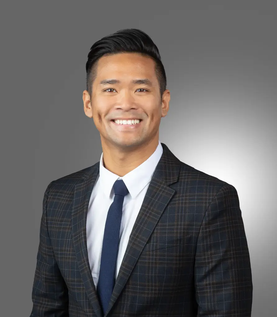 Profile Dr. Brandon La Profile Dr. Brandon La